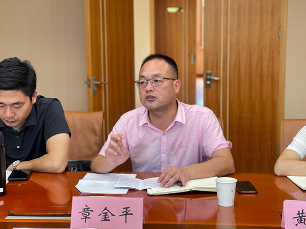 智汇山区赋能行动：浙江省纺织工程学会赴常山县调研考察纺织产业2.jpg