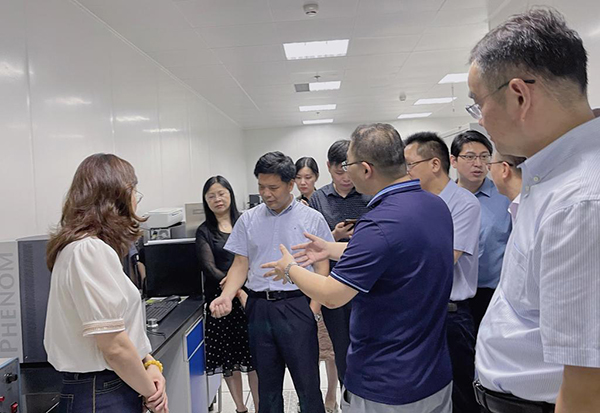 “浙江省打造现代纺织产业链科创高地交流研讨会暨省纺织工程学会专委会工作会议”在浙江省轻工业品质量检验研究院召开2.jpg