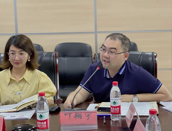 “浙江省打造现代纺织产业链科创高地交流研讨会暨省纺织工程学会专委会工作会议”在浙江省轻工业品质量检验研究院召开7.jpg