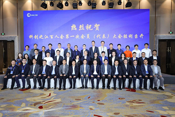 学会理事长：温州理工学院校长周文龙专访2.jpg