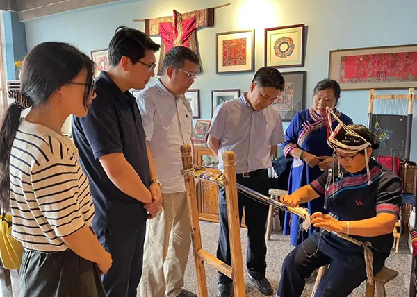 “一县一业一学会”：浙江省纺织工程学会与温州苍南县正式结对_003.jpg