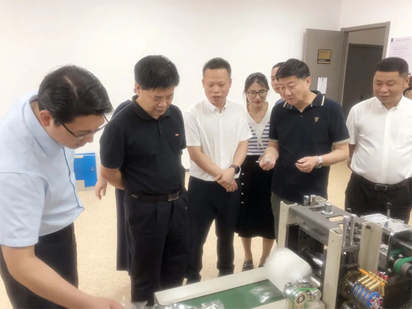省纺织工程学会理事长周文龙一行调研走访浙江理工大学龙港研究院_003.png