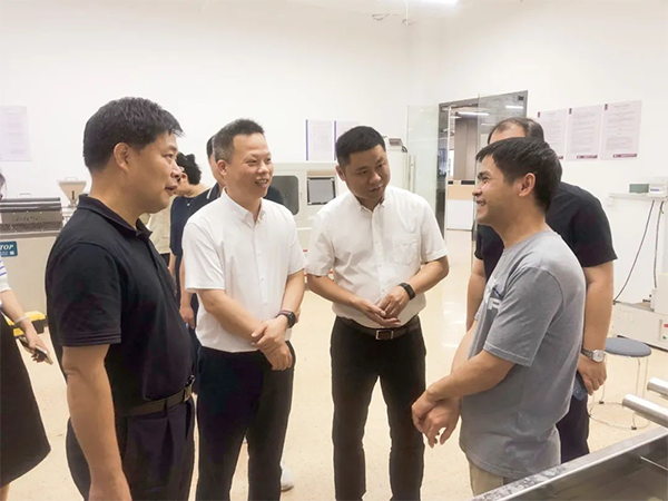 省纺织工程学会理事长周文龙一行调研走访浙江理工大学龙港研究院_004.png