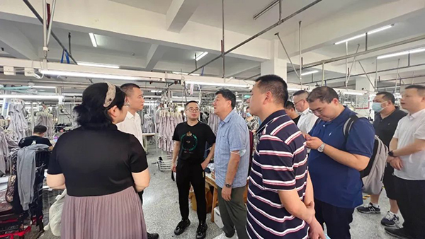 万名专家帮万企在行动 _ 汇聚科技力量，赋能宜山产业高质量发展！_008.jpg
